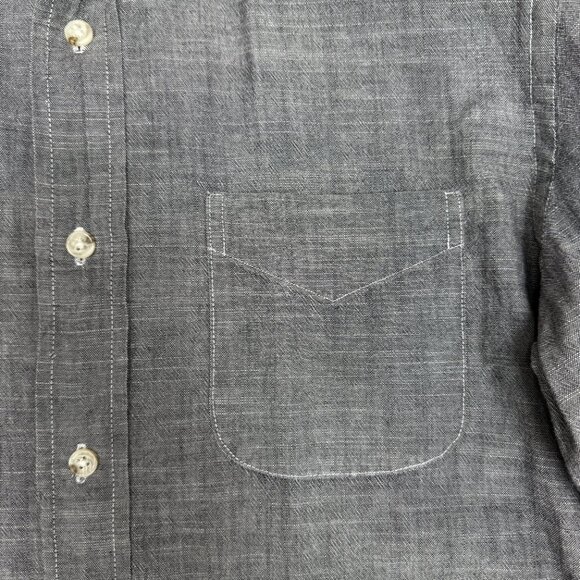 EUC‎ Men's J. CREW Cotton Chambray One-pocket Shirt | Size M - Picture 3 of 6